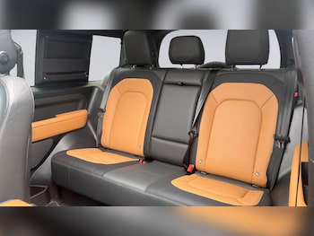 Used Land Rover Defender 2022 for sale - 76296981: Photo