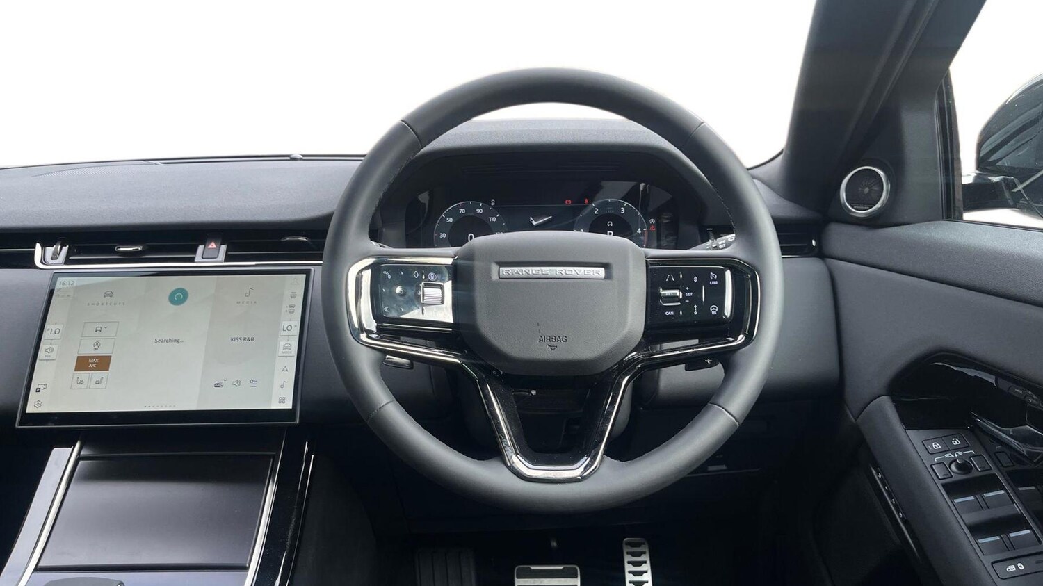 Used Land Rover Range Rover Evoque 2025 for sale - 77539376: Photo 15