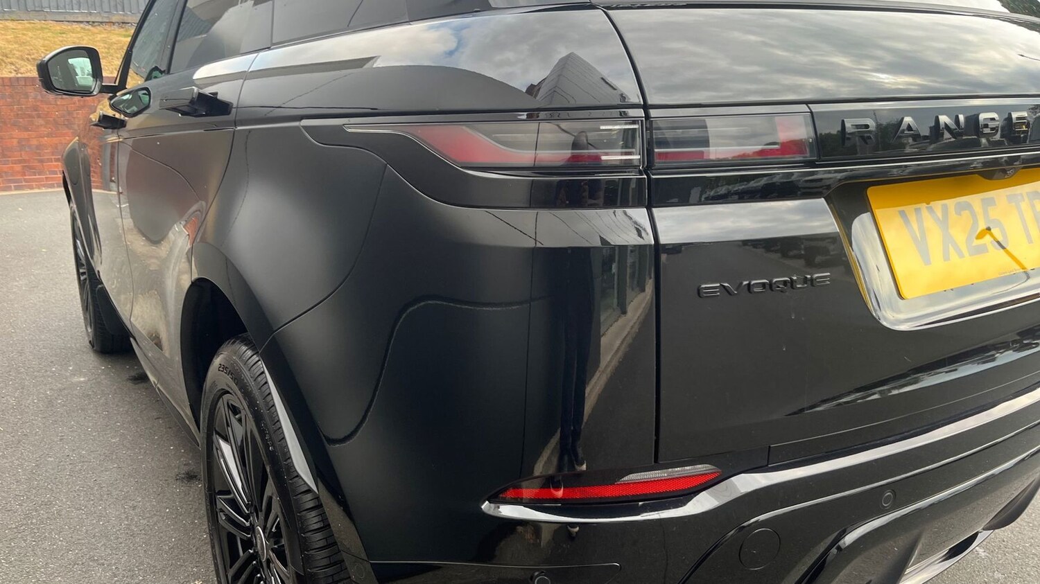Used Land Rover Range Rover Evoque 2025 for sale - 77539376: Photo 19