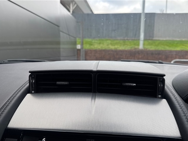 Used Jaguar F-Type 2015 for sale - 77539442: Photo 20