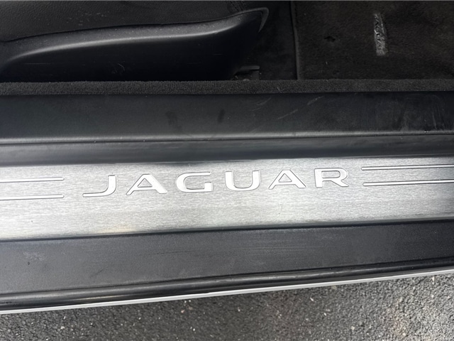 Used Jaguar F-Type 2015 for sale - 77539442: Photo 23