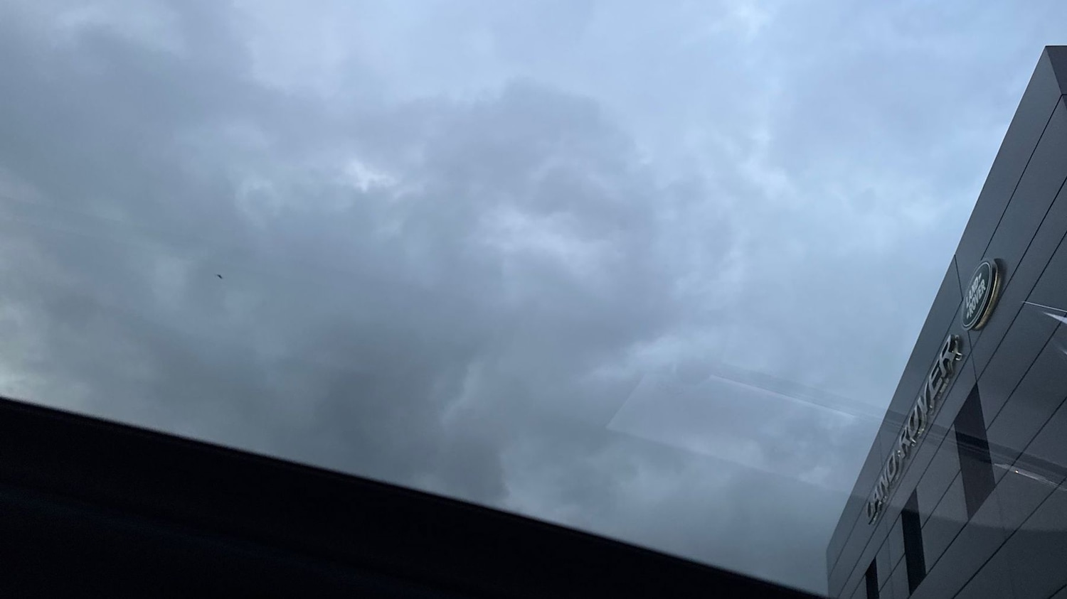 Used Land Rover Range Rover Velar 2025 for sale - 77193063: Photo 21