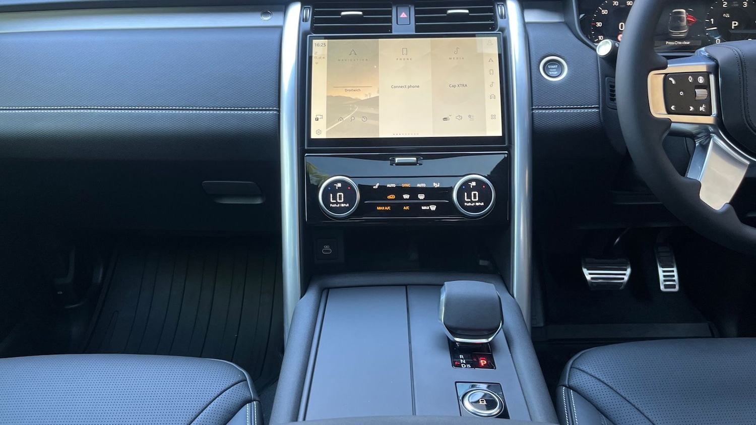 Used Land Rover Discovery 2025 for sale - 76110830: Photo 14