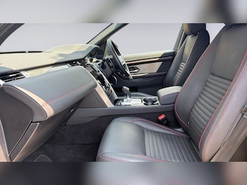 Used Land Rover Discovery Sport 2023 for sale - 79117446: Photo