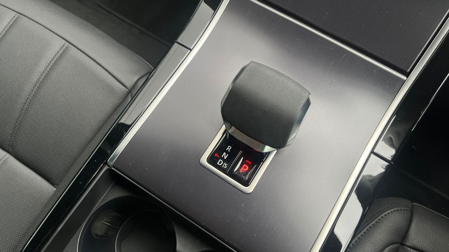 Used Land Rover Range Rover Evoque 2025 for sale - 76110753: Photo 13