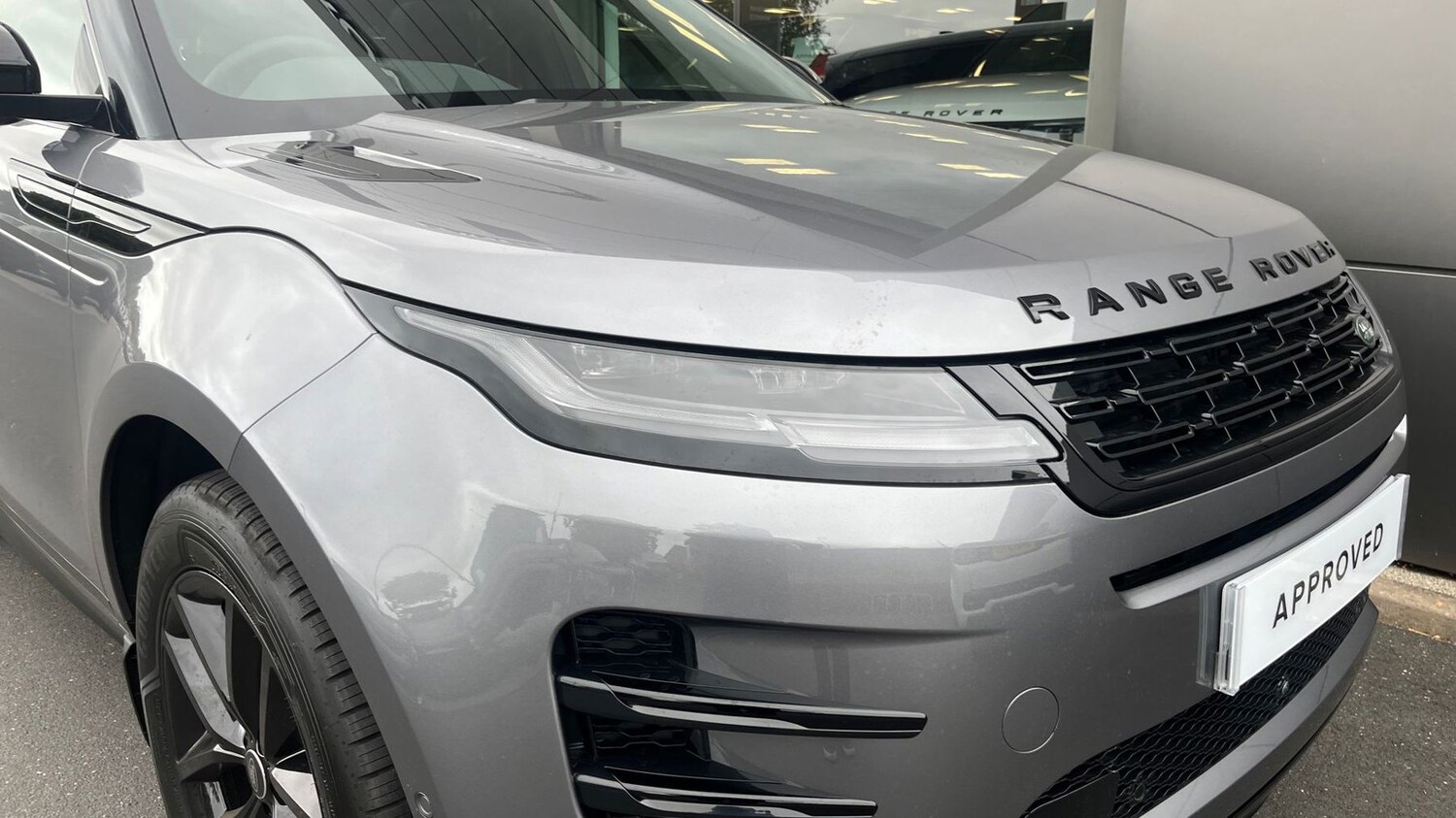 Used Land Rover Range Rover Evoque 2025 for sale - 76110753: Photo 17