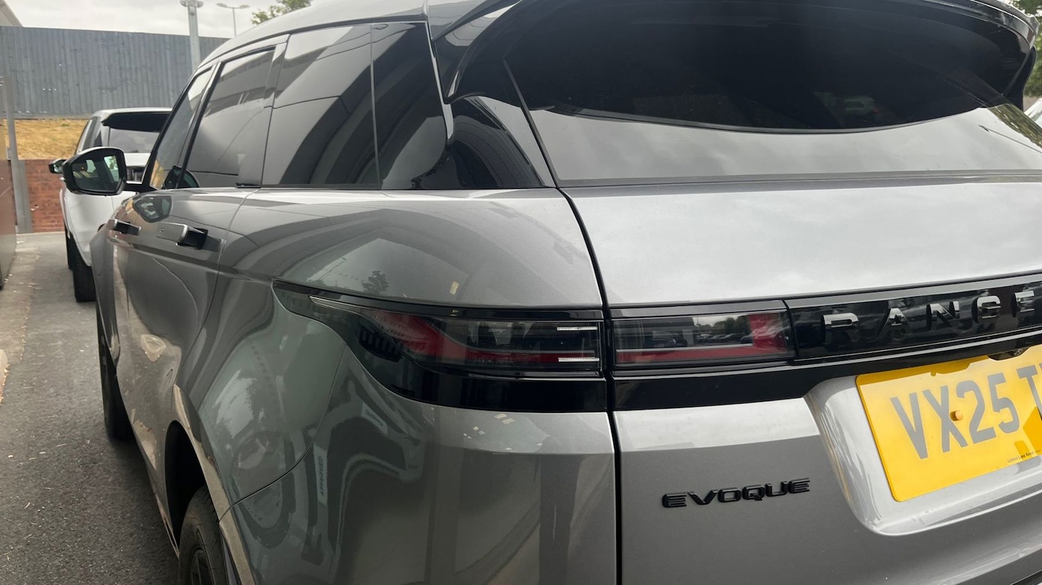 Used Land Rover Range Rover Evoque 2025 for sale - 76110753: Photo 19