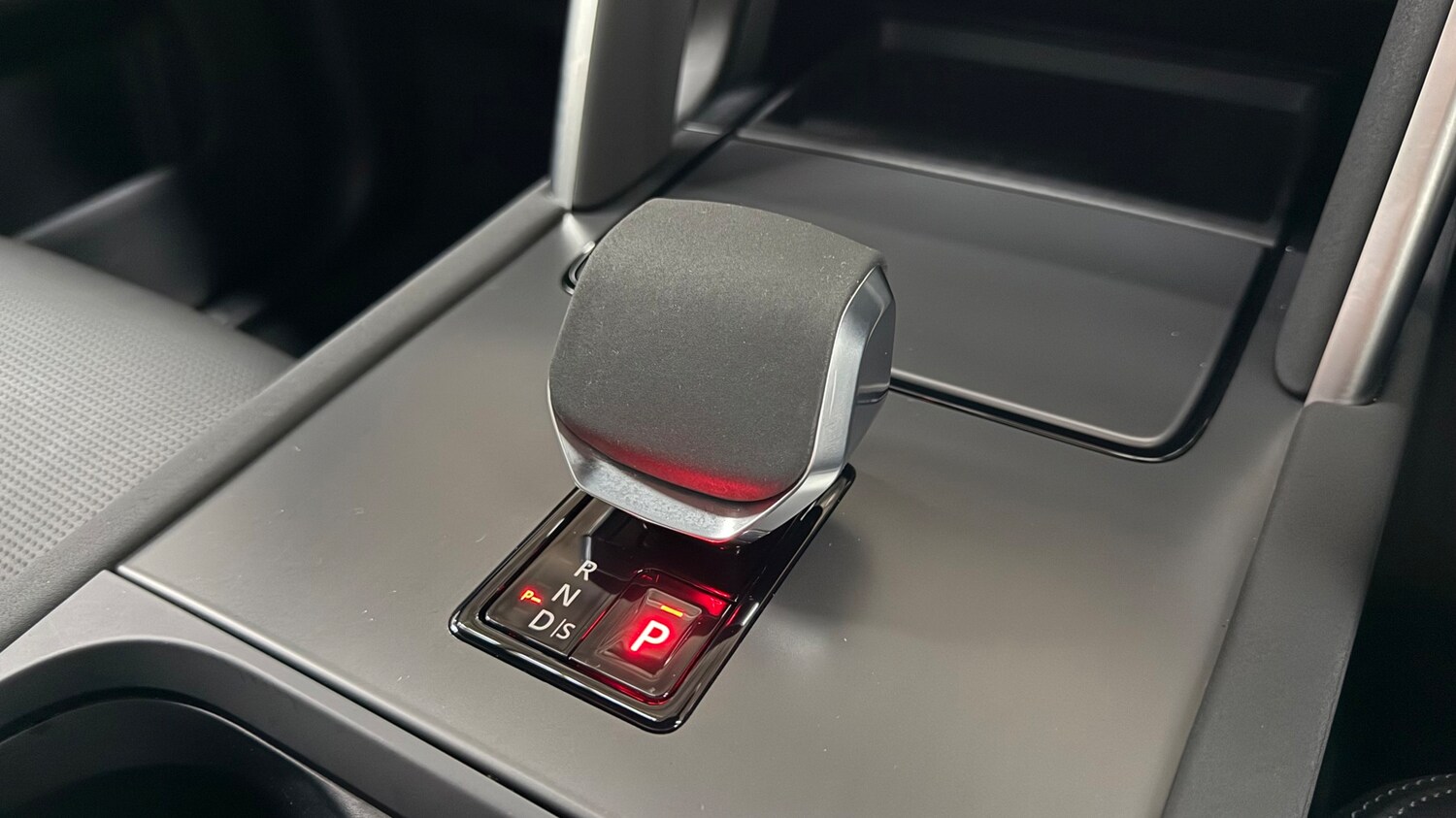 Used Land Rover Discovery Sport 2023 for sale - 76837689: Photo 13