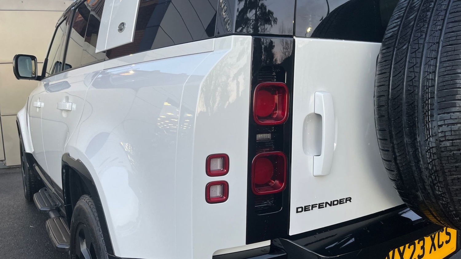 Used Land Rover Defender 2023 for sale - 77177005: Photo 19