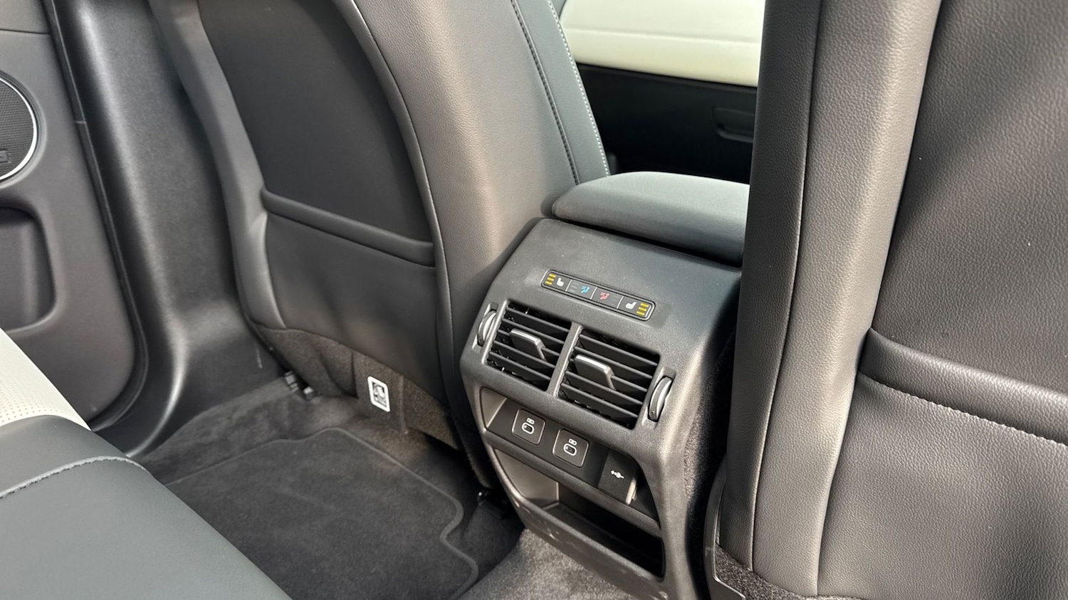 Used Land Rover Discovery Sport 2026 for sale - 77480002: Photo 18