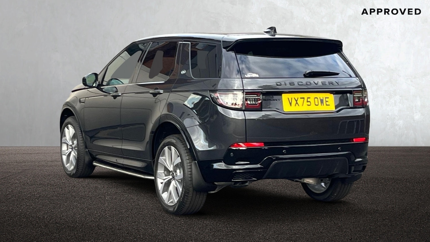 Used Land Rover Discovery Sport 2025 for sale - 76216703: Photo 2