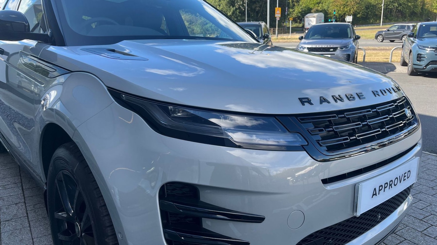 Used Land Rover Range Rover Evoque 2025 for sale - 76123991: Photo 17