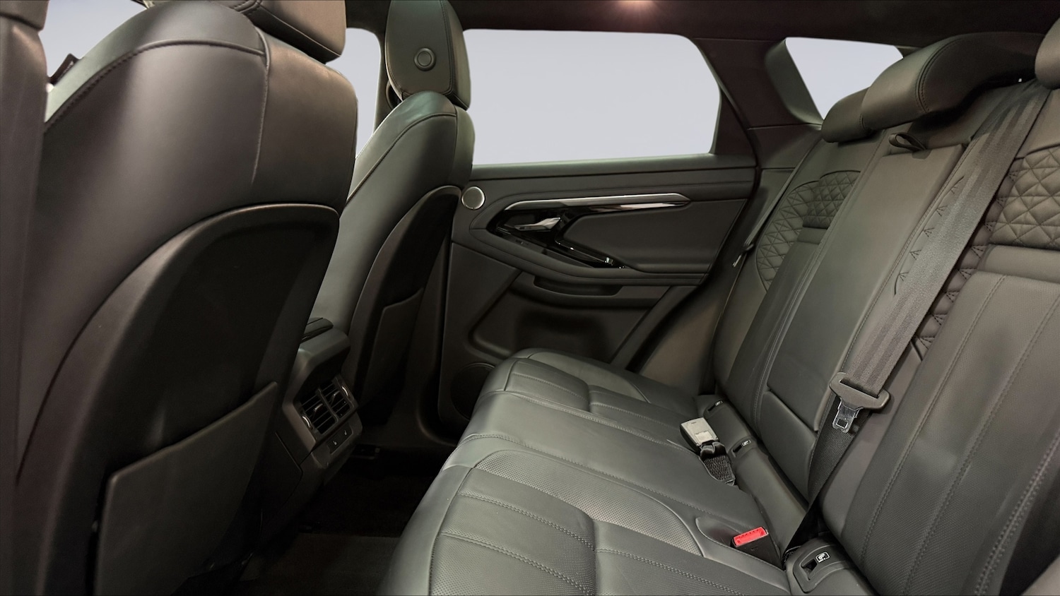 Used Land Rover Range Rover Evoque 2023 for sale - 78088086: Photo 4