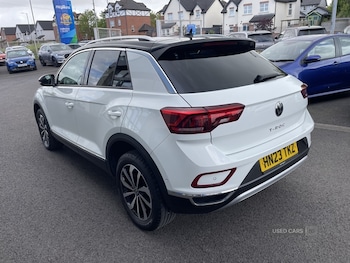 Used Volkswagen T-Roc 2023 for sale - 78705939: Photo
