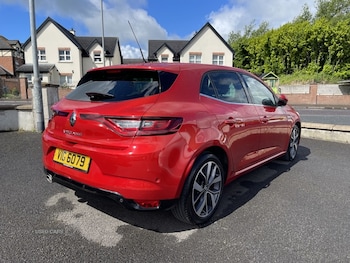 Used Renault Megane 2016 for sale - 78867437: Photo