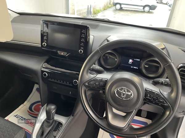 Used Toyota Yaris Cross 2023 for sale - 76702806: Photo 13