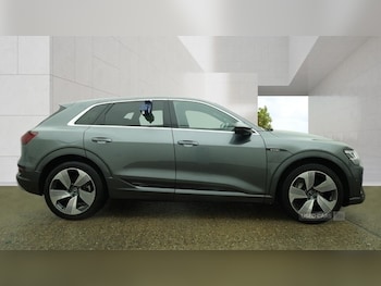 Used Audi e-tron 2021 for sale - 79013653: Photo