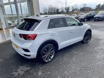 Used Volkswagen T-Roc 2021 for sale - 77647384: Photo