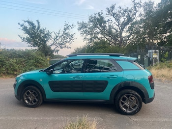 Used Citroen C4 Cactus 2015 for sale - 79315131: Photo