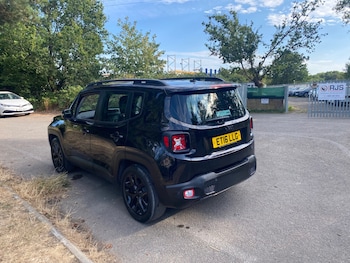 Used Jeep Renegade 2016 for sale - 79322752: Photo