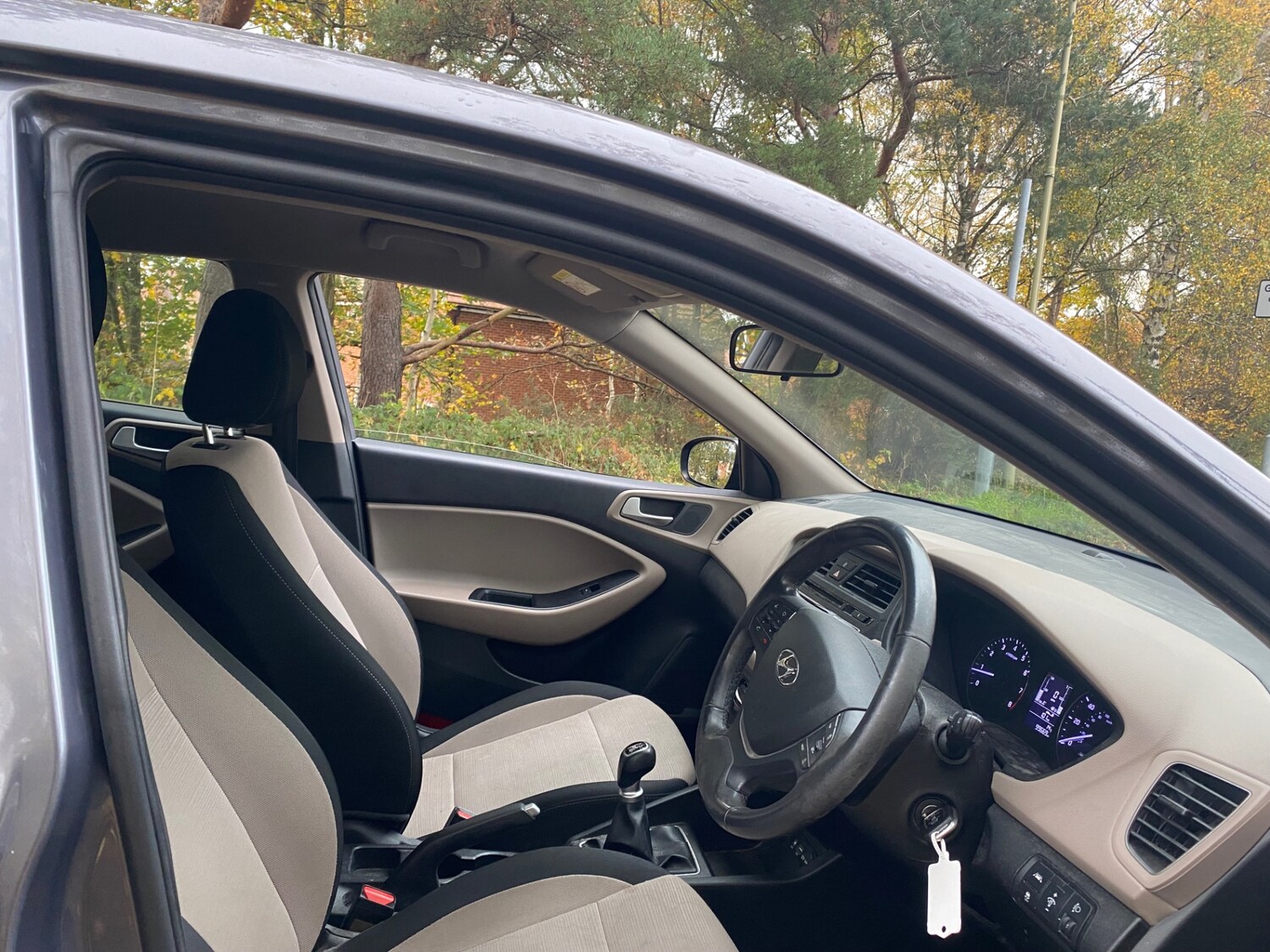 Used Hyundai i20 2015 for sale - 77619429: Photo 7