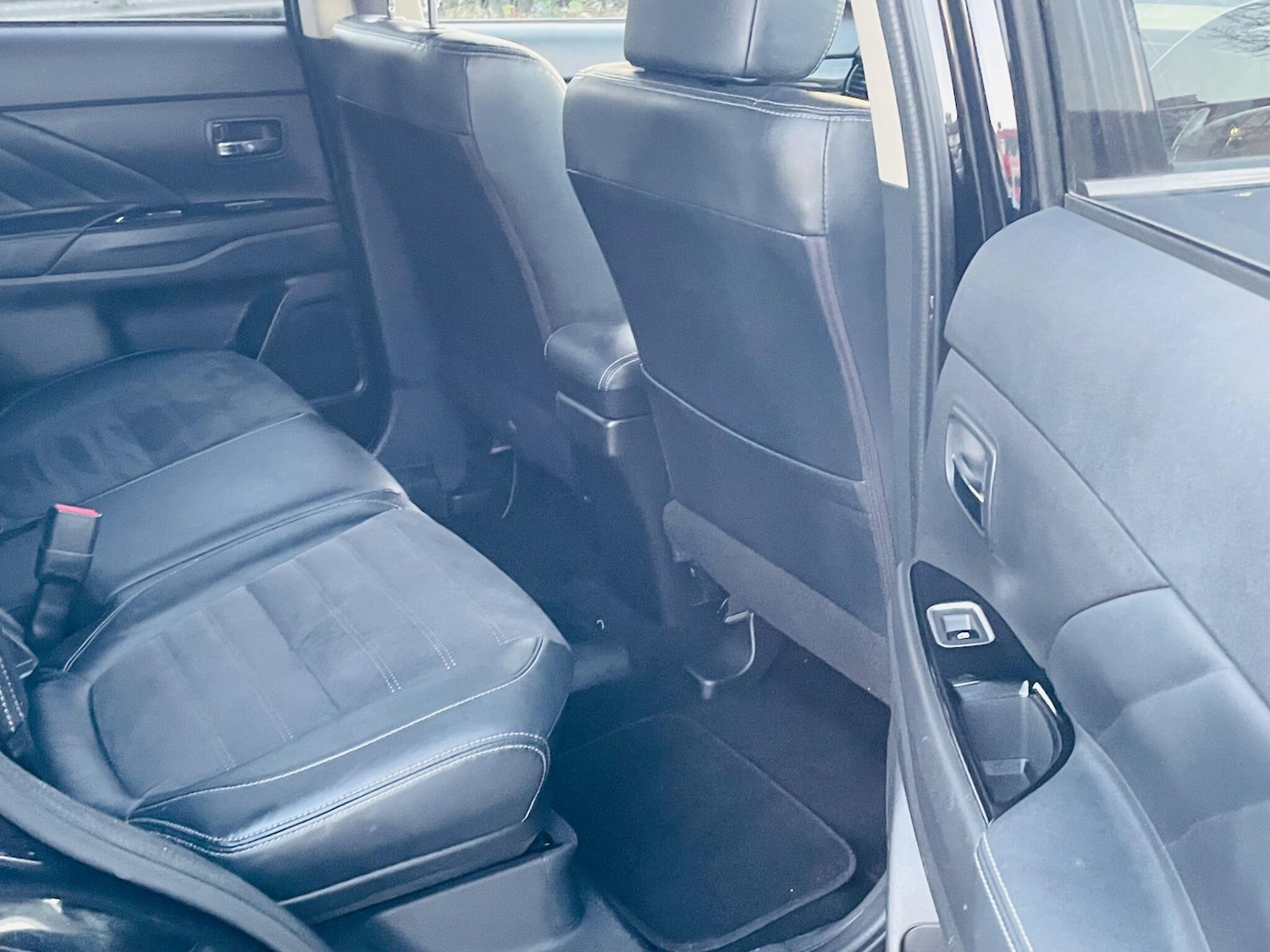 Used Mitsubishi Outlander 2018 for sale - 76607549: Photo 17