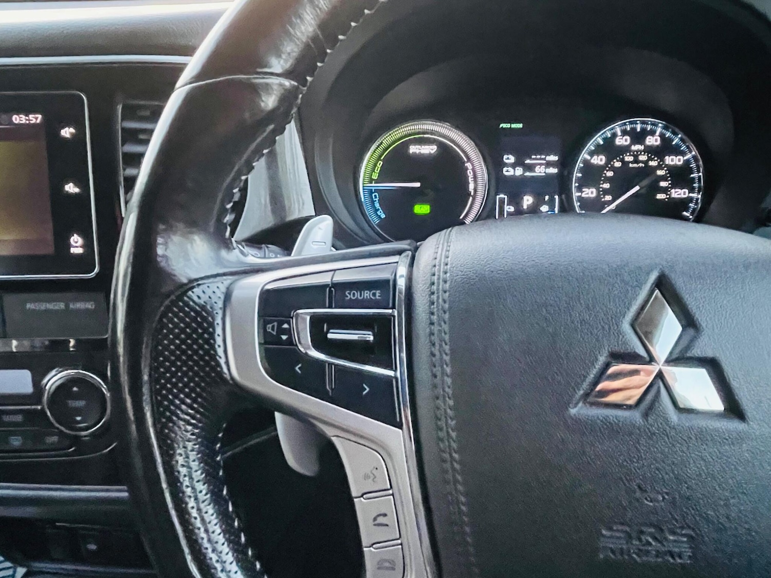 Used Mitsubishi Outlander 2018 for sale - 76607549: Photo 25