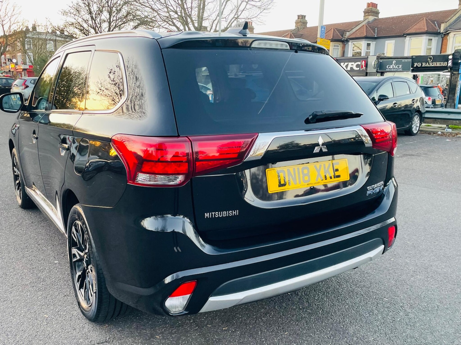 Used Mitsubishi Outlander 2018 for sale - 76607549: Photo 8