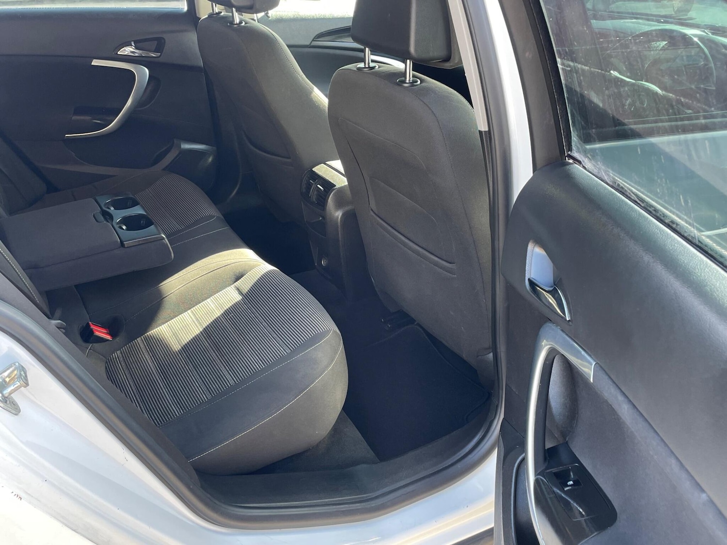 Used Vauxhall Insignia 2012 for sale - 78156877: Photo 9