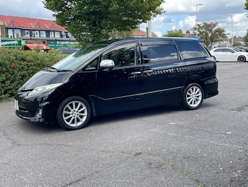 Used Toyota Estima 2010 for sale - 75927790: Photo