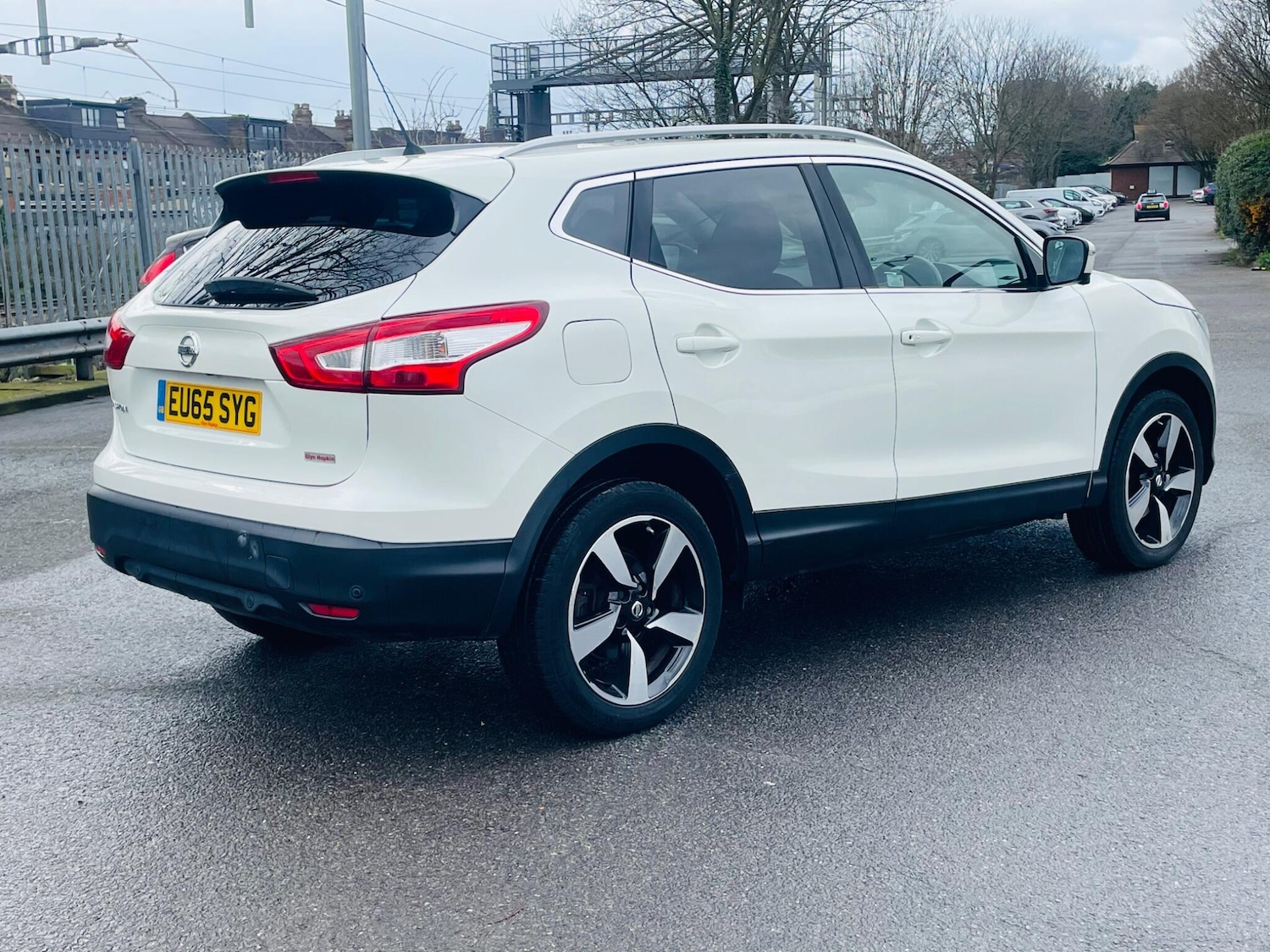 Used Nissan Qashqai 2015 for sale - 77647157: Photo 8