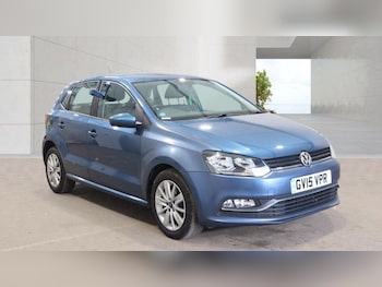 Used Volkswagen Polo 2015 for sale - 79509241: Photo