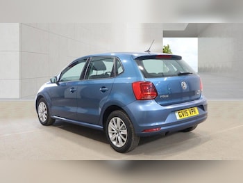 Used Volkswagen Polo 2015 for sale - 79509241: Photo