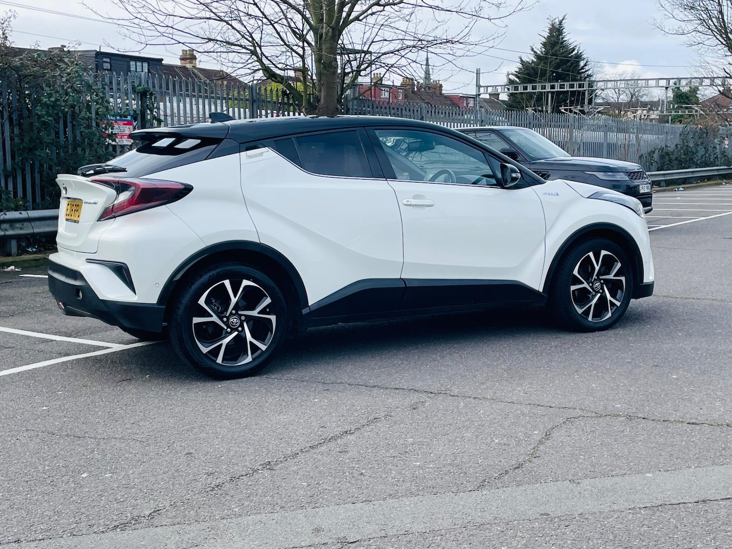 Used Toyota C-HR for sale - 77909577: Photo 10