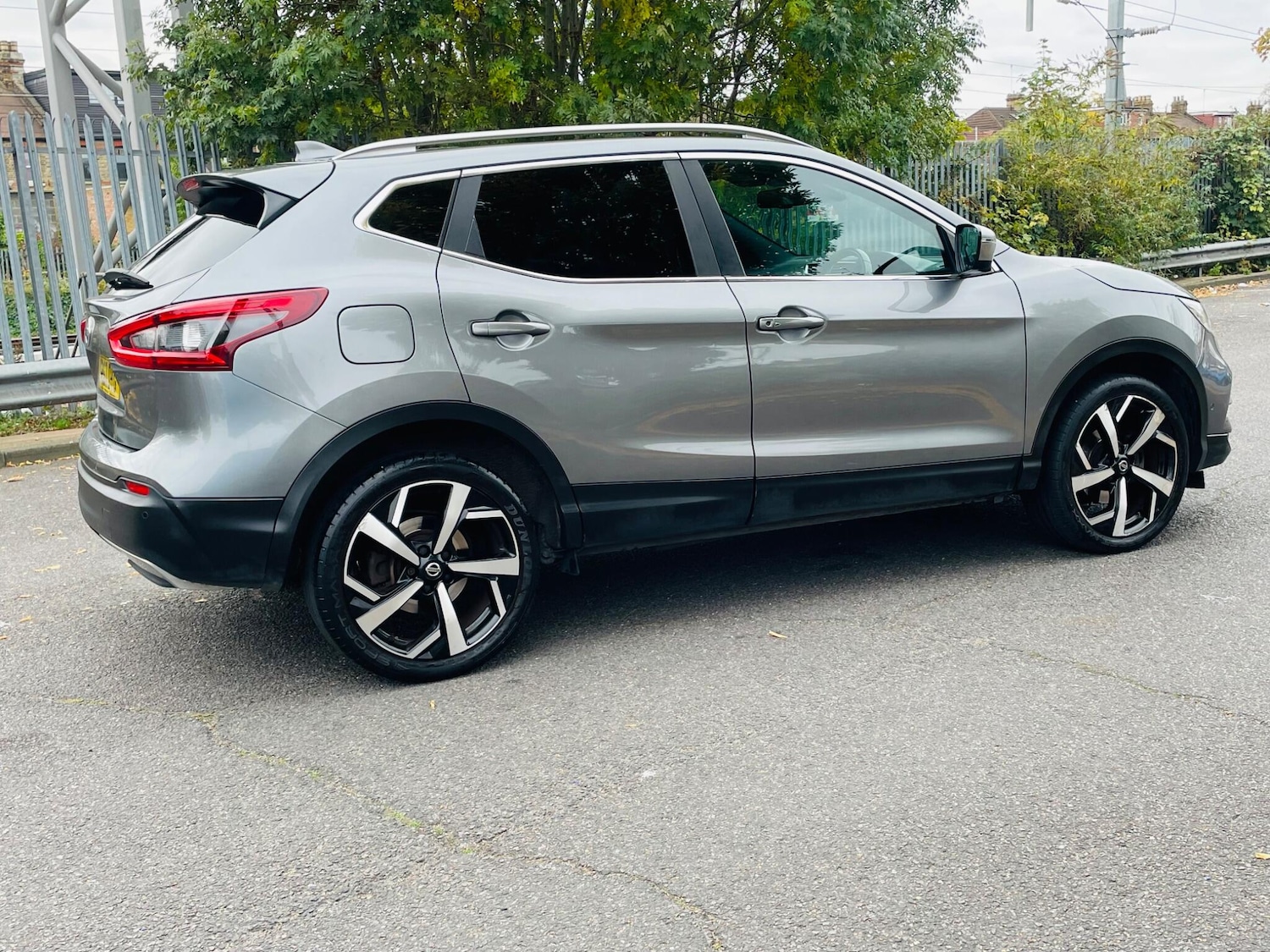 Used Nissan Qashqai 2017 for sale - 76307670: Photo 11