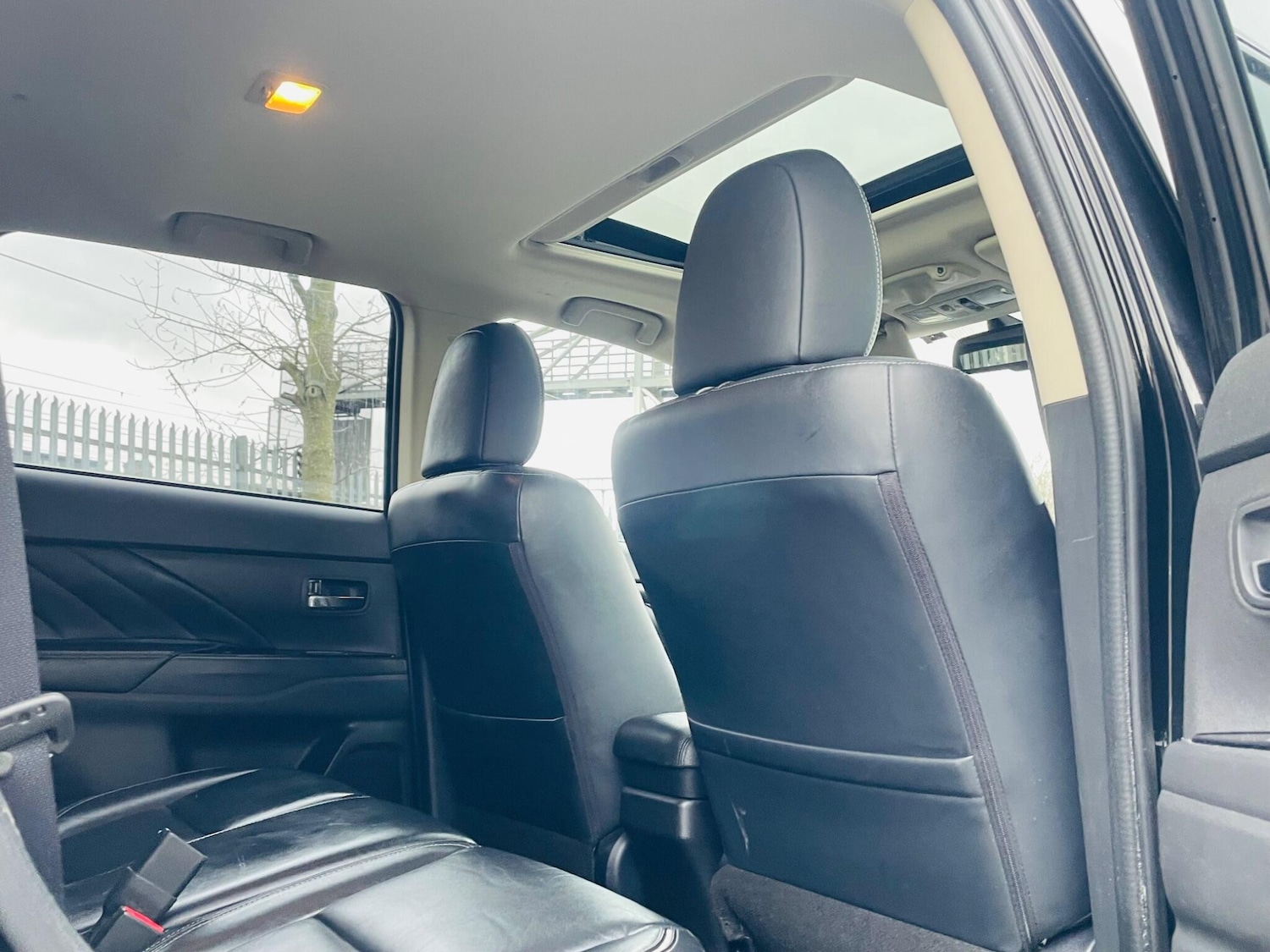 Used Mitsubishi Outlander for sale - 77705047: Photo 18