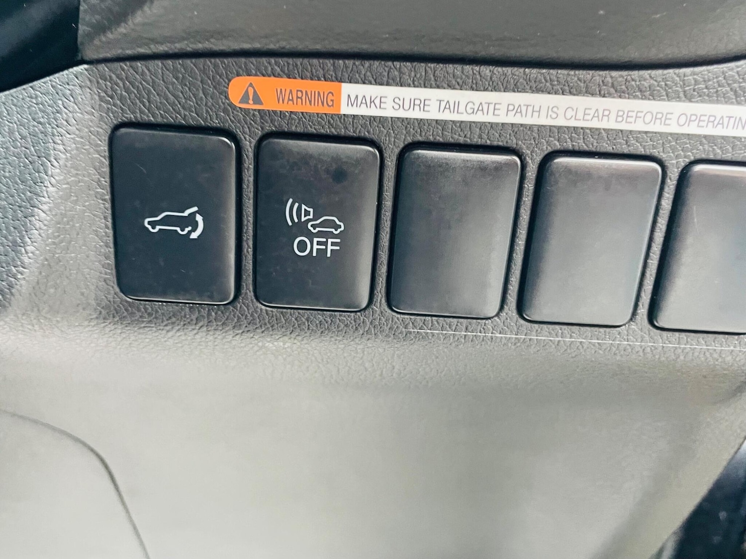 Used Mitsubishi Outlander for sale - 77705047: Photo 24