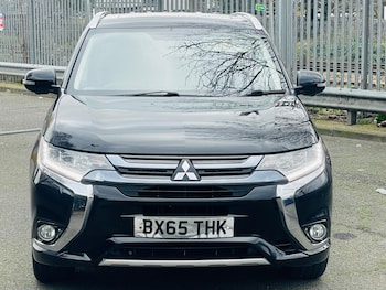 Used Mitsubishi Outlander 2015 for sale - 77705047: Photo