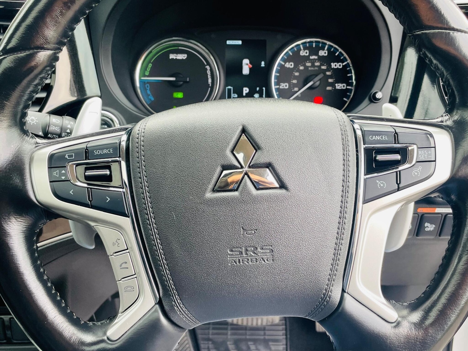 Used Mitsubishi Outlander for sale - 76992657: Photo 23