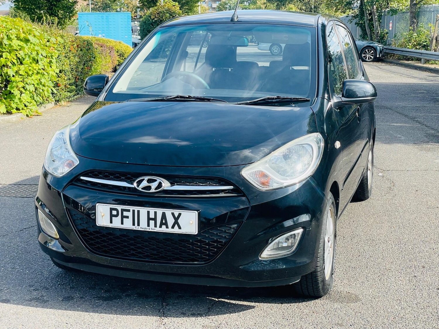 Used Hyundai i10 2011 for sale - 76109306: Photo 3