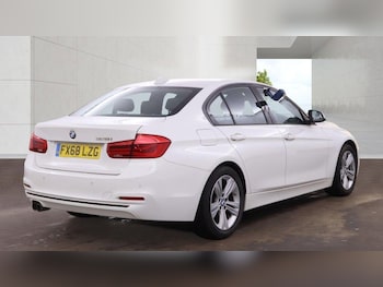 Used BMW 3 Series 2018 for sale - 78877971: Photo