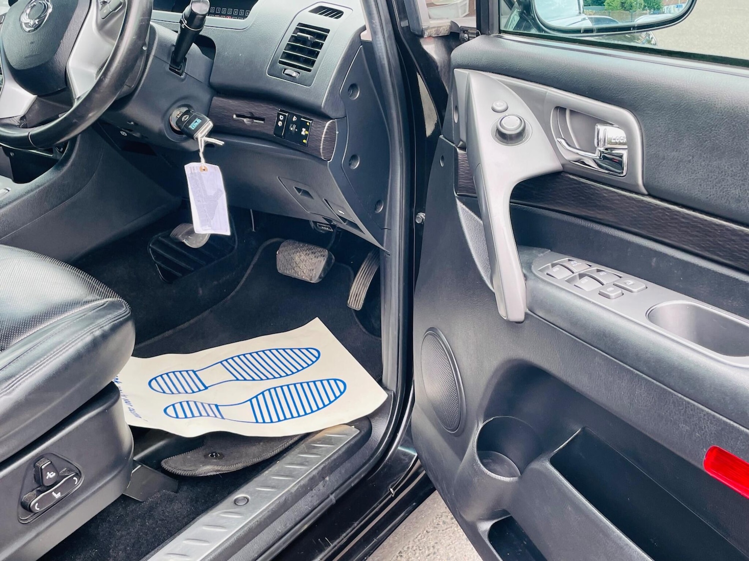 Vehicle 19