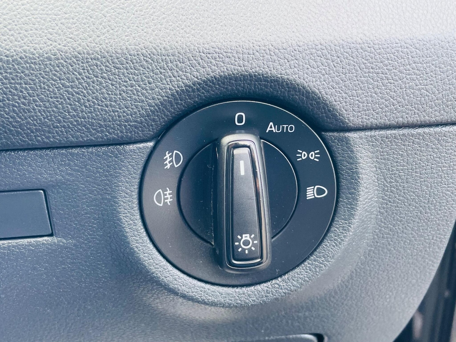 Used Skoda Octavia 2019 for sale - 76989051: Photo 23