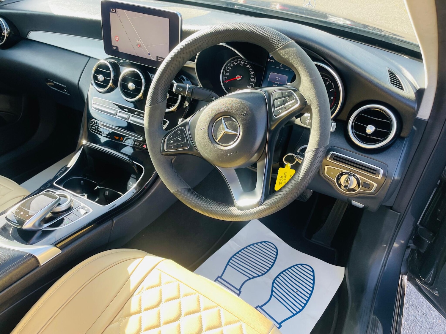 Used Mercedes-Benz C Class 2014 for sale - 77670372: Photo 12