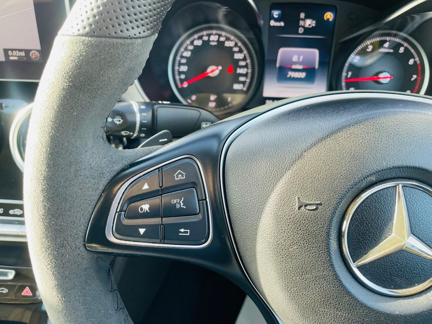 Used Mercedes-Benz C Class 2014 for sale - 77670372: Photo 24