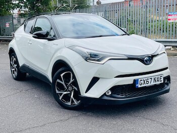 Used Toyota C-HR 2017 for sale - 75622789: Photo