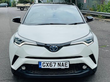 Used Toyota C-HR 2017 for sale - 75622789: Photo