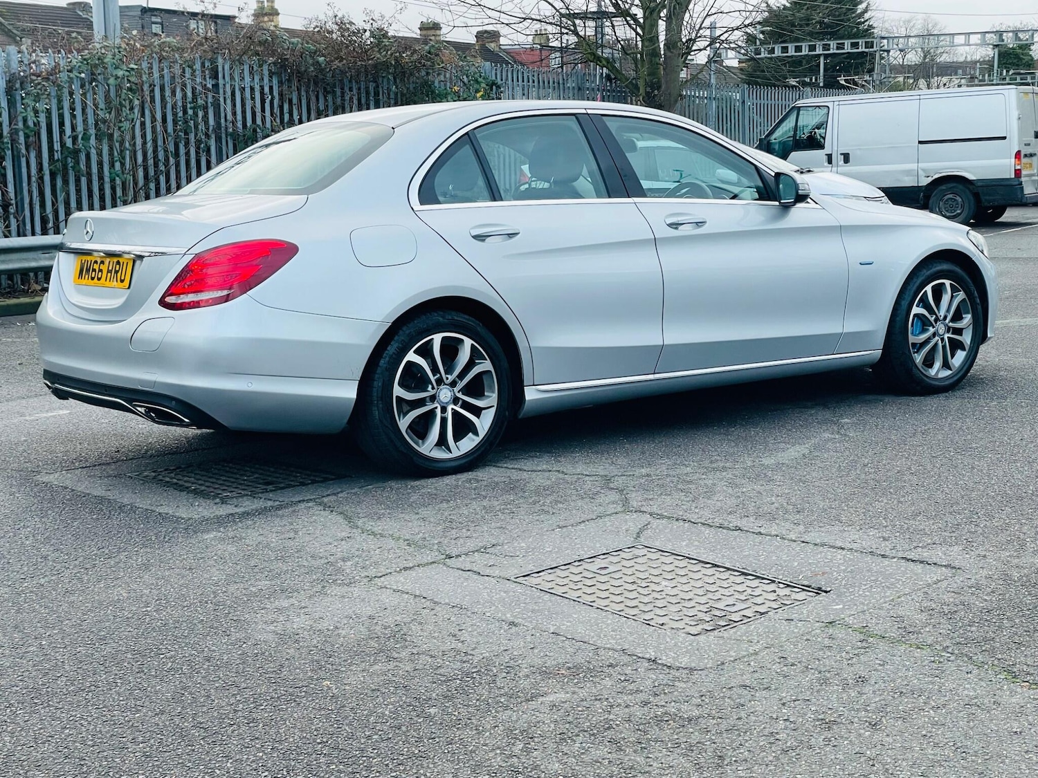 Used Mercedes-Benz C Class 2016 for sale - 77387130: Photo 12