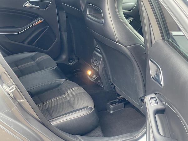 Used Mercedes-Benz A-Class 2018 for sale - 76228031: Photo 16