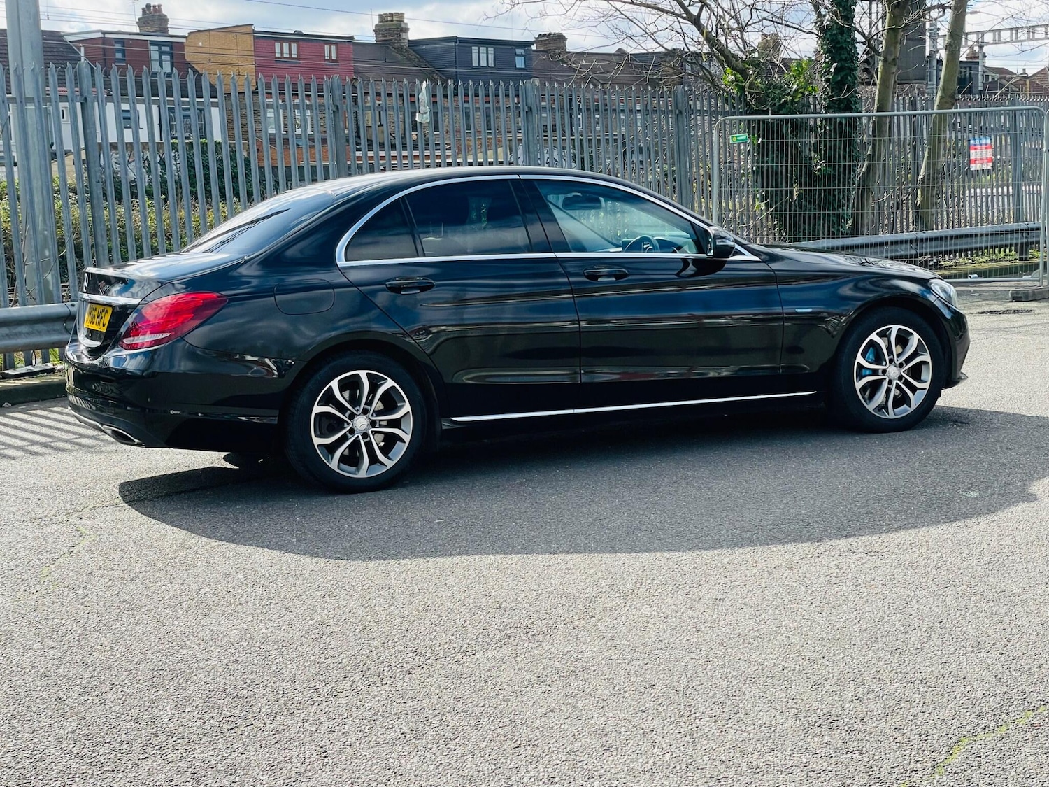 Used Mercedes-Benz C Class 2016 for sale - 77670376: Photo 10